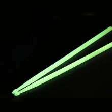 Last inn bildet i Galleri-visningsprogrammet, 1 Pair 5A Luminous Drum Stick Nylon Fluorescent Drumsticks Glow in The Dark Bright Light Musical Instruments
