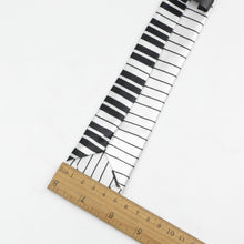 Last inn bildet i Galleri-visningsprogrammet, Classic Fashion Men&#39;s Skinny Tie Colorful Musical Notes Printed Piano Guitar Polyester 5cm Width Necktie Party Gift Accessory
